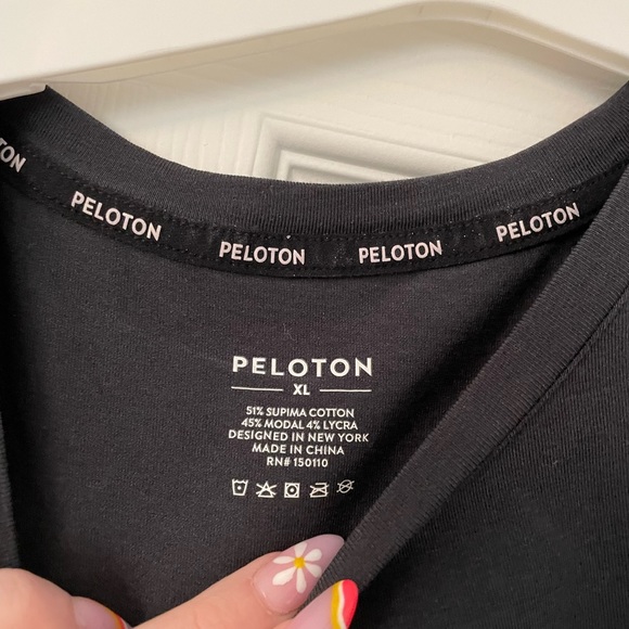 peloton tank top - Picture 2 of 2